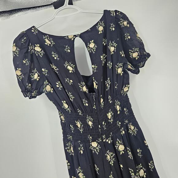 Reformation Dress Black Cream Floral Smocked Puff Sleeve Open Back Mini Size 8 - Picture 6 of 7